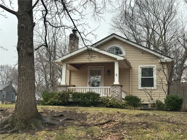601 E 61st Ter, Kansas City, MO 64110
