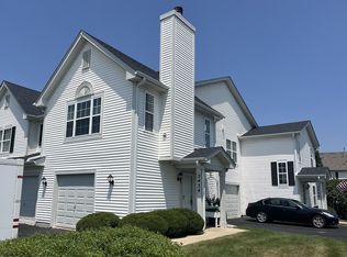 2434 Dickens Dr #2434, Aurora, IL 60503