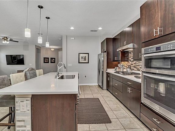 3rd image of 8112 Atlantic Puffin St