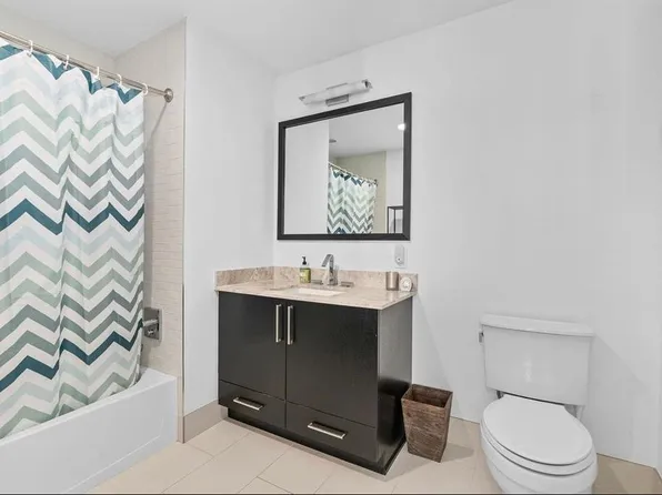 1100 Maxwell Lane image 12 of 20