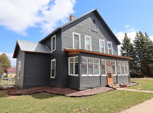 322 Beaser Ave, Ashland, WI 54806