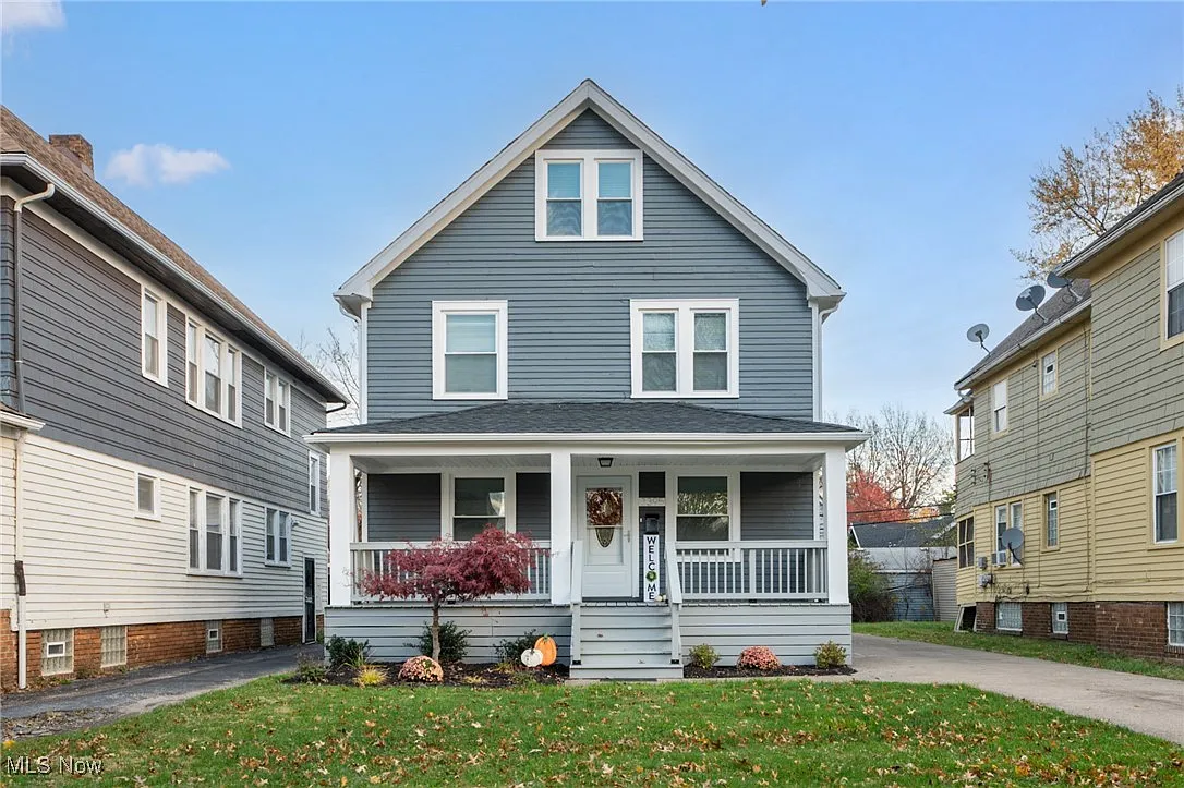 3395 Altamont Ave photo 1