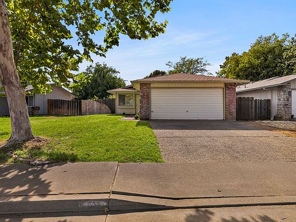 2nd image of 2739 Ceres Ave
