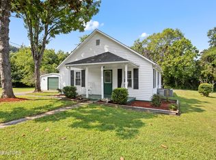 120 Shipe Rd, Powell, TN 37849