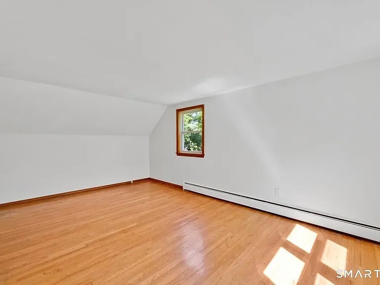 49 Schaffer Dr — Photo 12