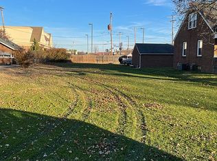 2958 S 5th St, Southern View, IL 62703