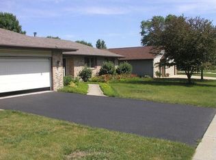 3026 Swanson Pkwy, Rockford, IL