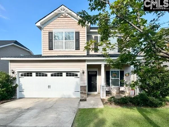 135 Whispering Oak Ln, Chapin, SC 29036