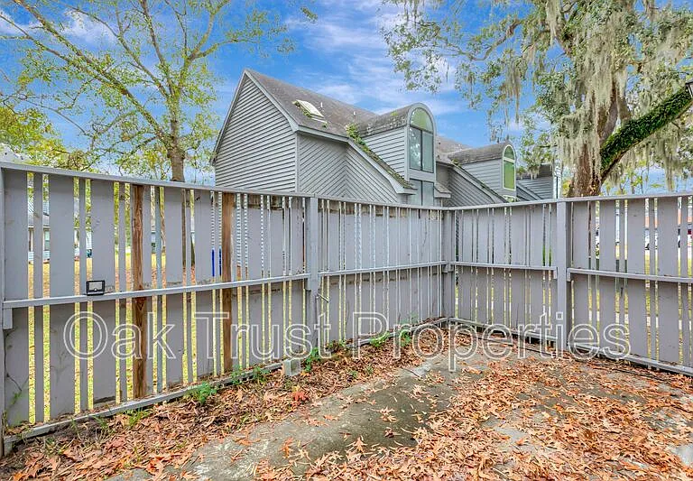 2167 Spoleto Ln — Photo 26