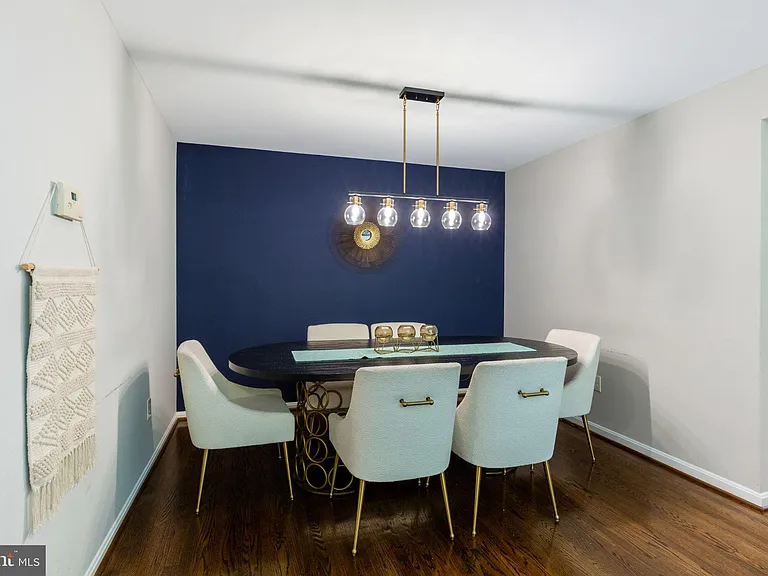 12 Chelsea Ct — Photo 15