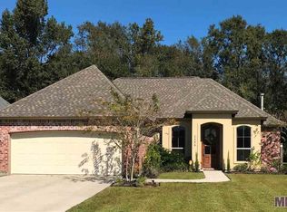 2336 Woodland Ct, Port Allen, LA 70767