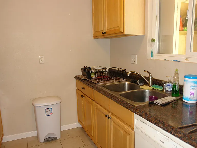 7880 Camino Glorita — Photo 10