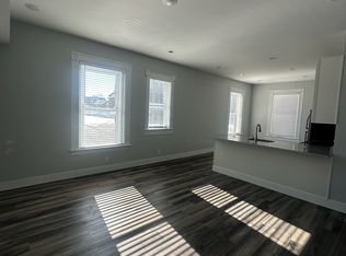 811 Greenup St #8, Covington, KY 41011