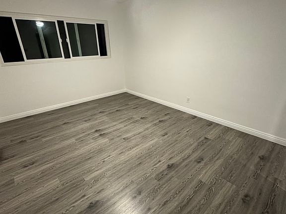 4th image of 1711 Purdue Ave APT 2