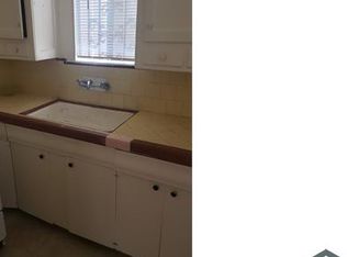 342 W 52nd St, Los Angeles, CA 90037