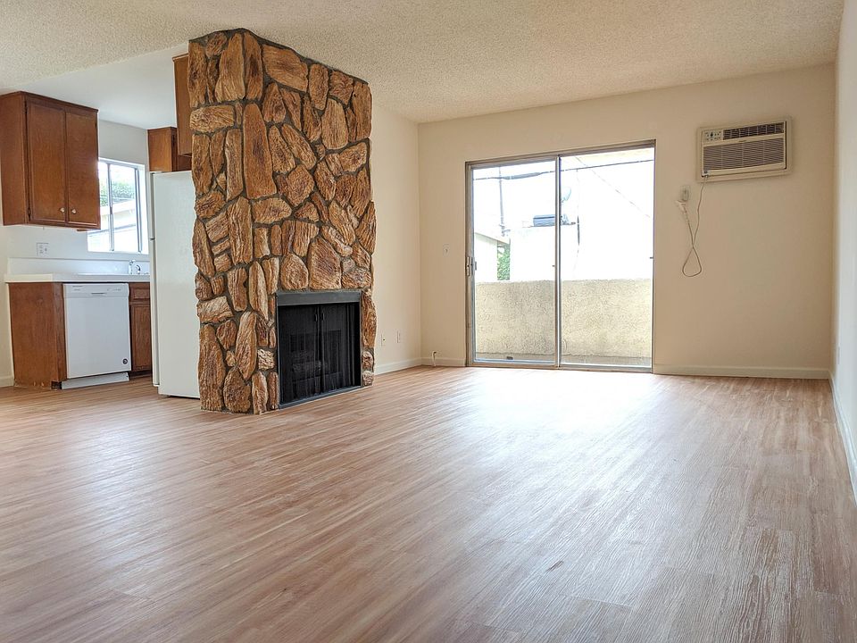 1st image of 1325 Brockton Ave APT 5
