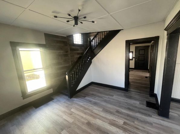 (undisclosed Address)