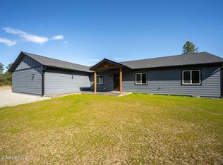 55 Flattery Ln, Blanchard, ID 83804