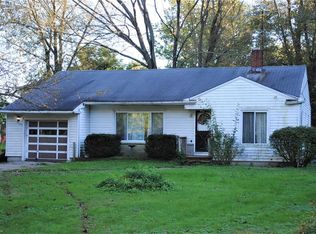 37075 Meadow Ln, Avon, OH 44011