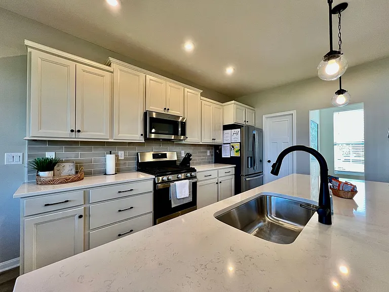 1825 Archerfield Pl — Photo 9