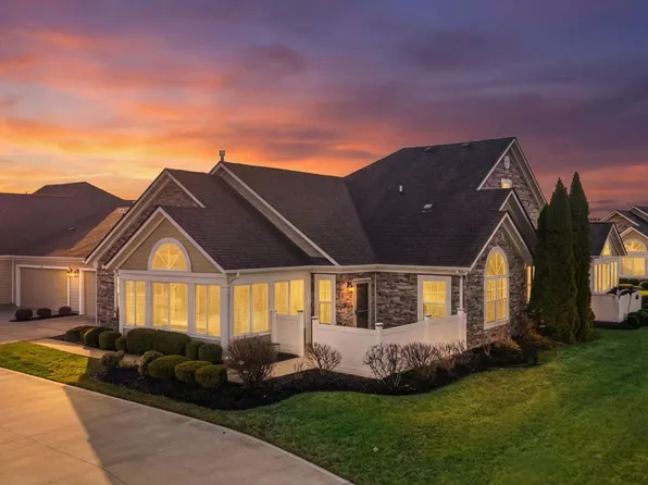 1157 Remarkable Pl, Greenfield, IN 46140