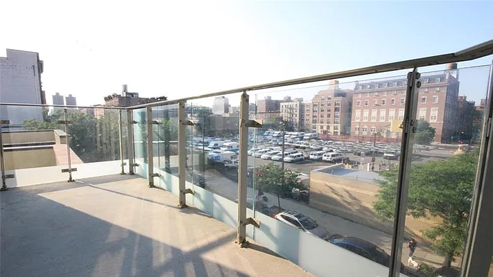 Sold by Fenwick Keats Real Estate | media 10