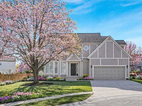 6715 W 148th Ter, Overland Park, KS 66223