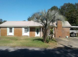 109 Loizos Dr NW, Fort Walton Beach, FL 32548