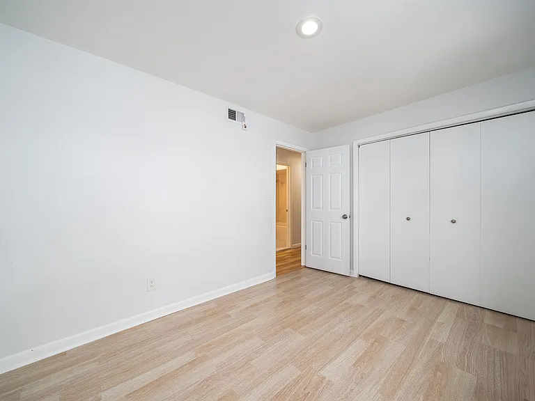 139 Cambridge Ave #1 — Photo 10