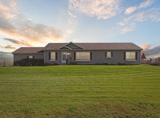 15625 Davis Dr, Manitou Beach, MI 49220