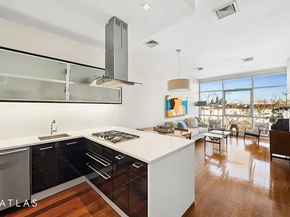 162 N 12th St APT 4D, Brooklyn, NY 11249