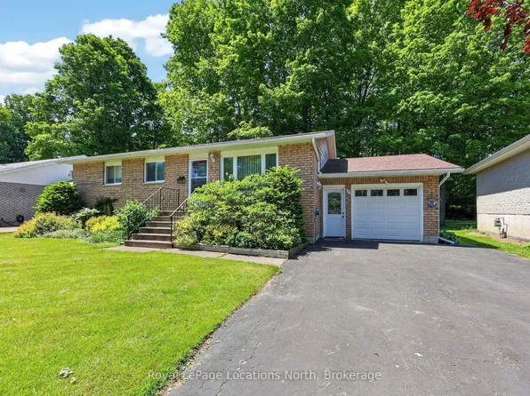 25 Pollard Dr, Meaford, ON N4L 1A7