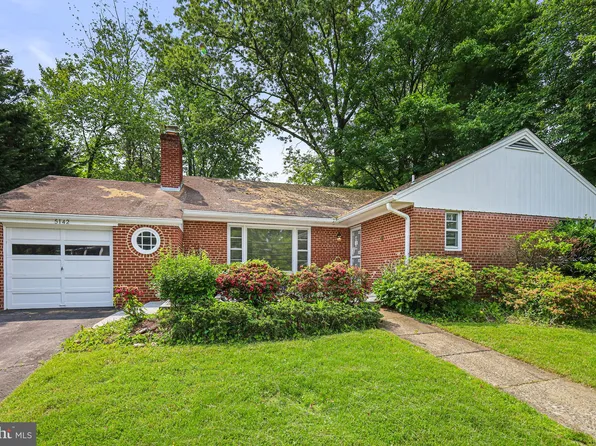 5142 Williamsburg Blvd, Arlington, VA 22207