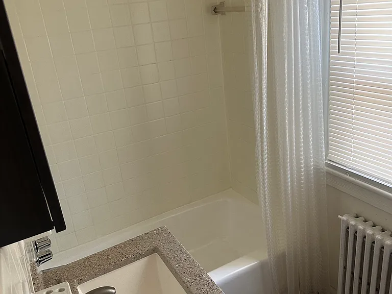 864 Hope St #1 — Photo 3