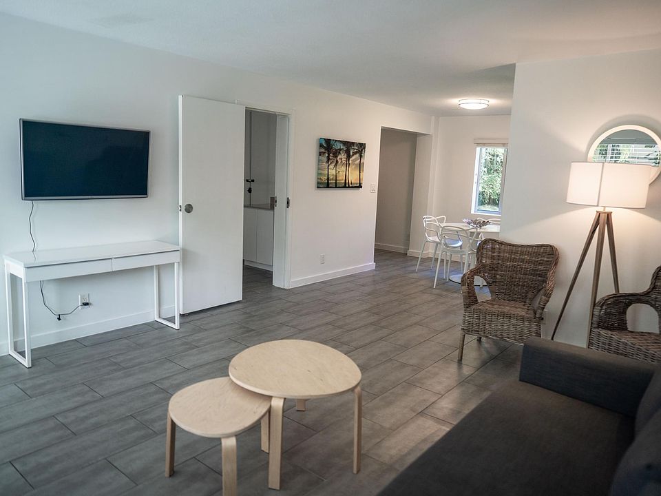 1st image of 505 Orton Ave #101/102