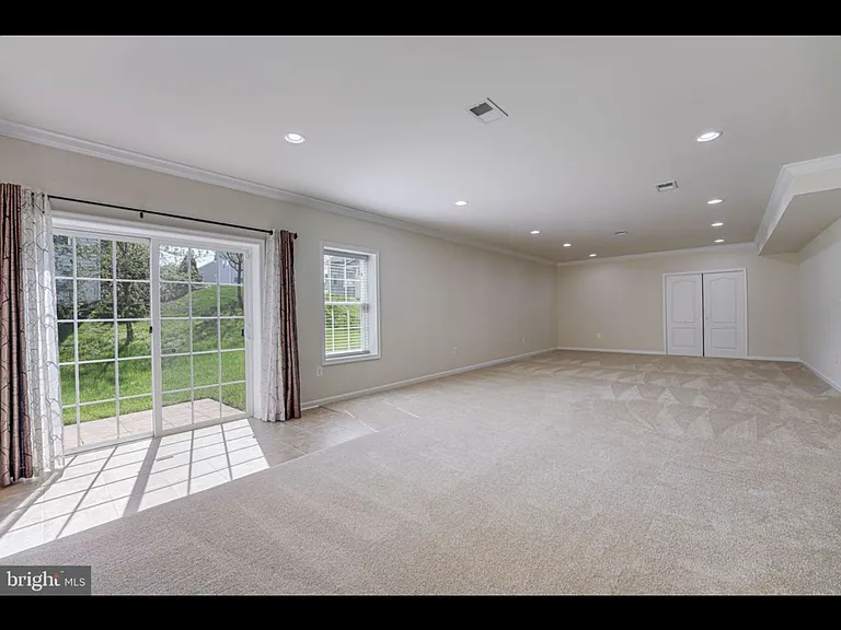 125 Coachman Cir #BASEMENT — Photo 7