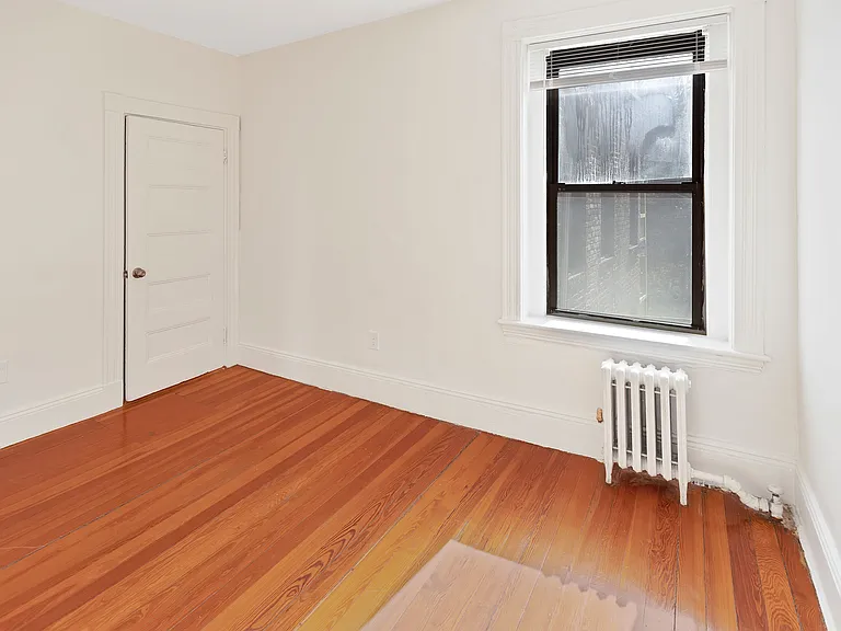 866 Huntington Ave #3 — Photo 6