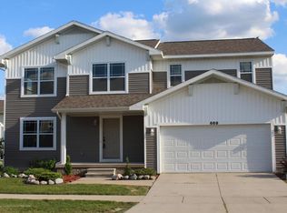 669 Willet Way, East Lansing, MI