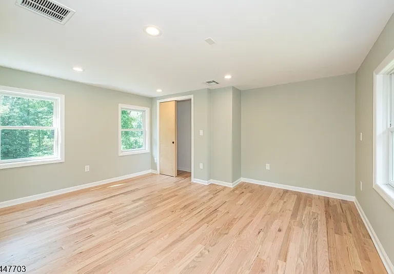 77 River Rd — Photo 11