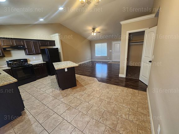 5th image of 5645 N Lycee Ct