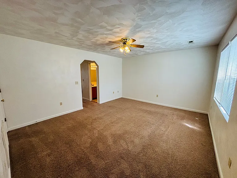 1163PH - Harmon Circle Properties- M — Photo 7