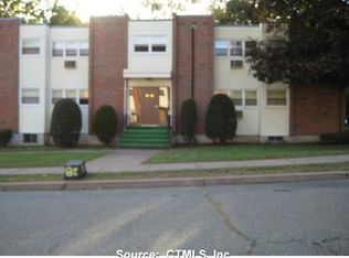 9 Thompson Rd #2-F, Manchester, CT 06040