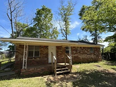 2 bed, 1.0 bath, 1135 sqft, $975 — Photo 3