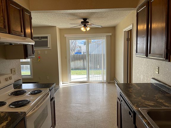 Kitchen, Dining Room, yard