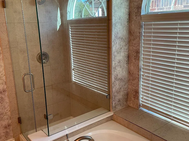 1412 Vineyard Dr — Photo 8