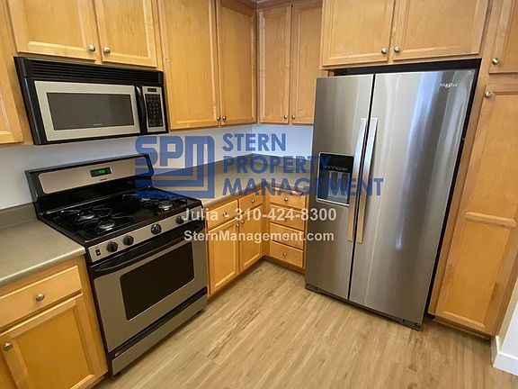 5th image of 2969 Kelton Ave #103