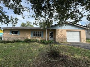 474 Winners Cir, Lady Lake, FL 32159