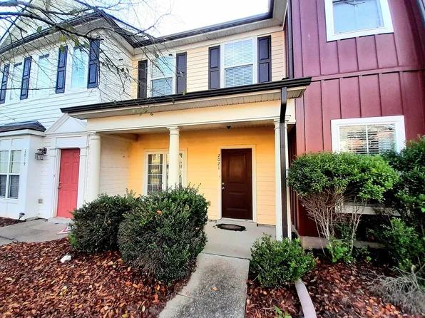 2021 Hemlock Dr, Spring Hill, TN 37174