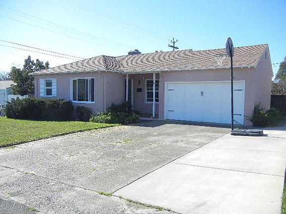 3rd image of 1005 Highland Ave