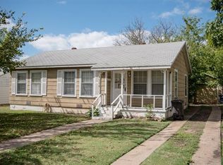 4904 Roanoke St, Fort Worth, TX 76116